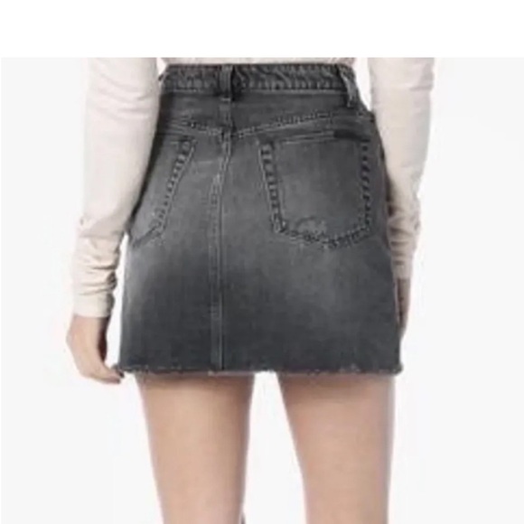 JOES THE BELLA HIGH RISE BLACK WASHED DENIM MINI SKIRT SZ 25 - Picture 1 of 9